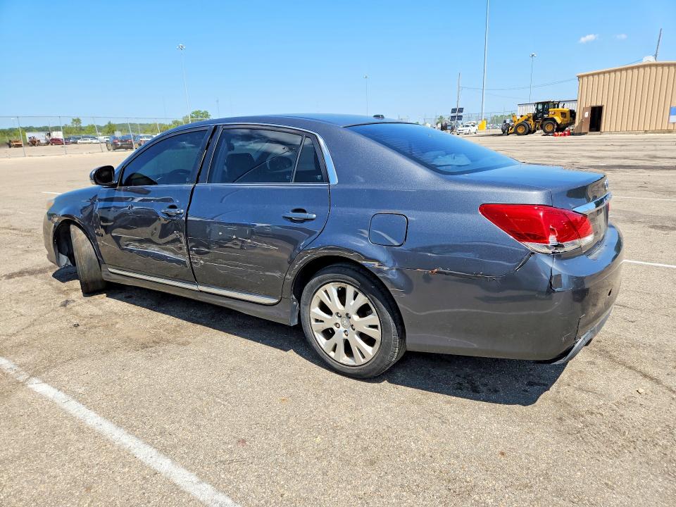 61221416 :رقم المزاد ، 4T1BK3DB0BU413060 vin ، 2011 Toyota Avalon مزاد بيع