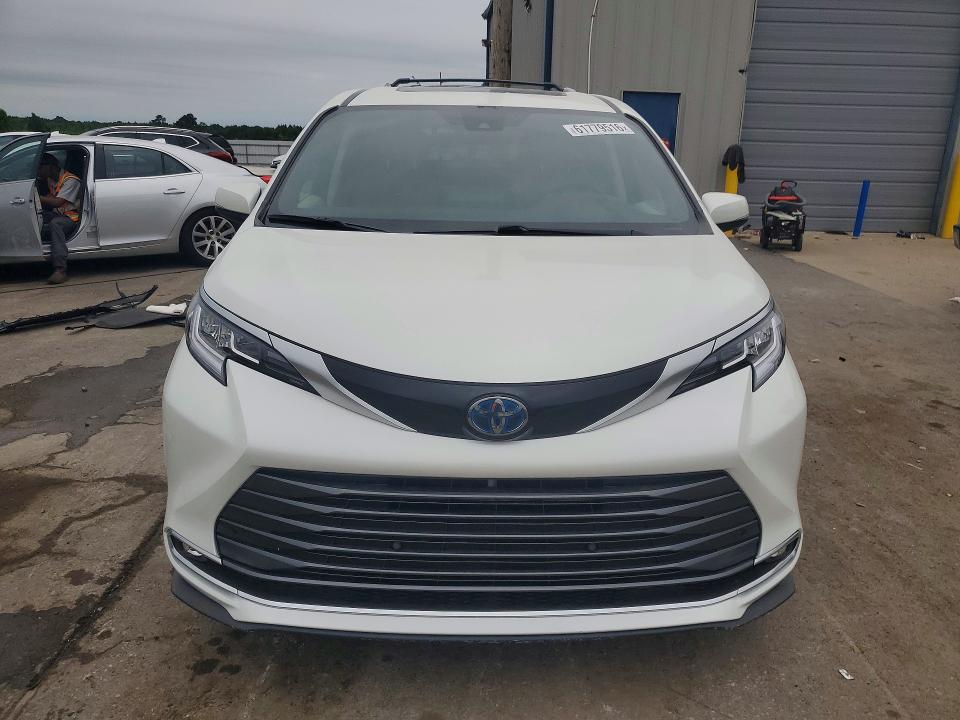 Aukcja sprzedaży 2021 Toyota Sienna, vin: 5TDZRKEC5MS013504, numer aukcji: 61779516
