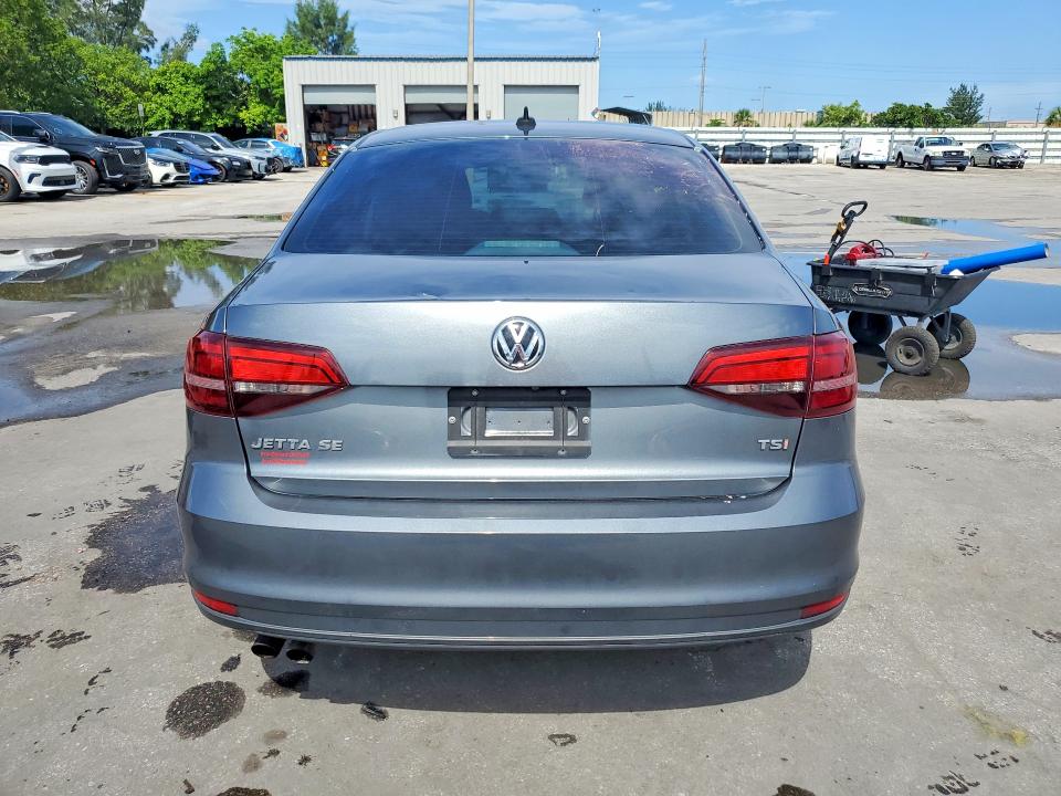 2017 Volkswagen Jetta მანქანა იყიდება აუქციონზე, vin: 3VWB67AJ7HM206056, აუქციონის ნომერი: 59976346