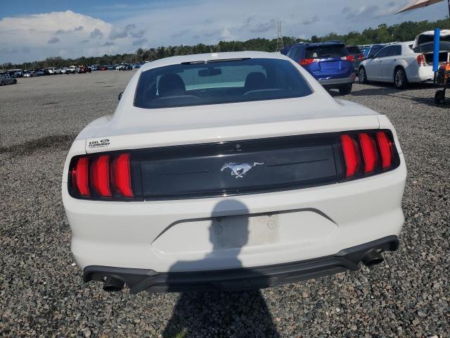 61565526 :رقم المزاد ، 1FA6P8TH0L5126698 vin ، 2020 Ford Mustang مزاد بيع