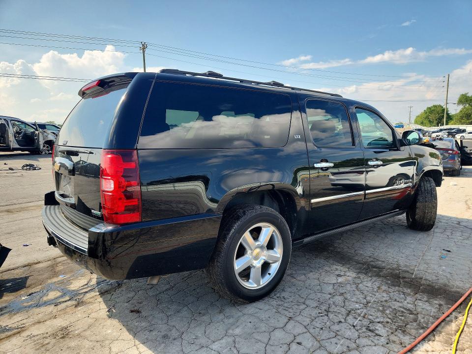Продаж на аукціоні авто 2011 Chevrolet Suburban, vin: 1GNSKKE34BR372609, номер лоту: 60214856