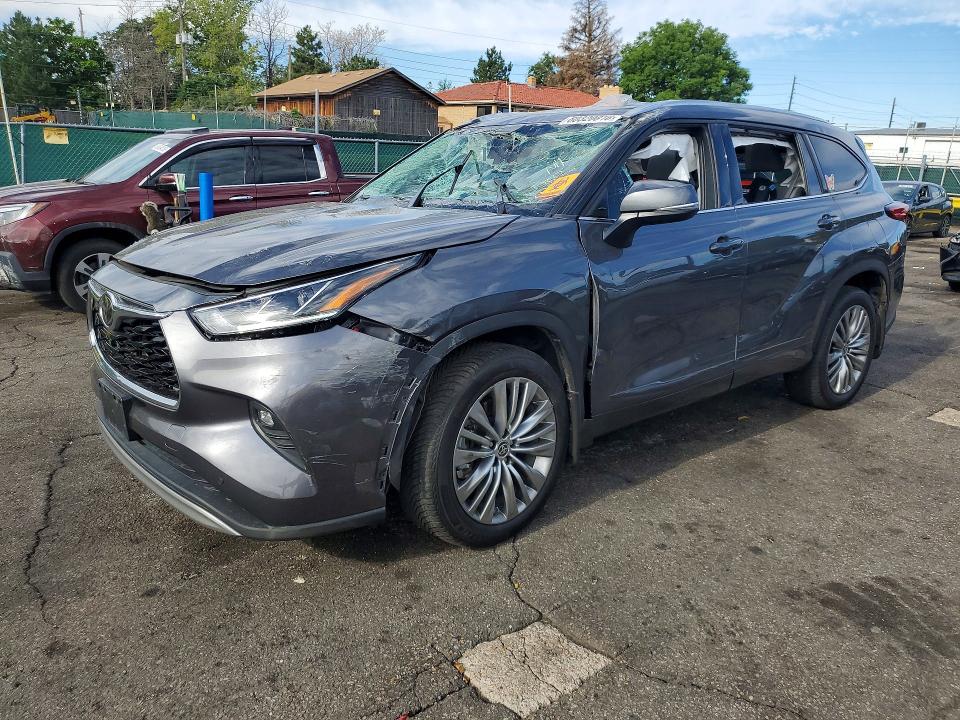 Продаж на аукціоні авто 2021 Toyota Highlander, vin: 5TDFZRBH6MS069110, номер лоту: 60320816