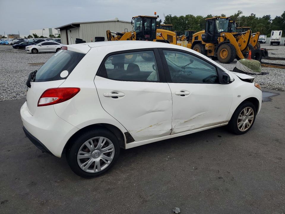 60752036 :رقم المزاد ، JM1DE1KZ6C0133810 vin ، 2012 Mazda Mazda2 مزاد بيع