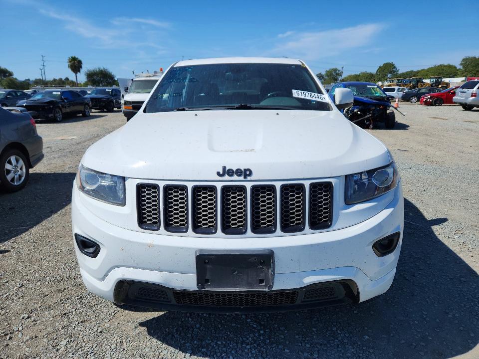 2015 Jeep Grand Cherokee მანქანა იყიდება აუქციონზე, vin: 1C4RJEAG0FC749384, აუქციონის ნომერი: 61978446