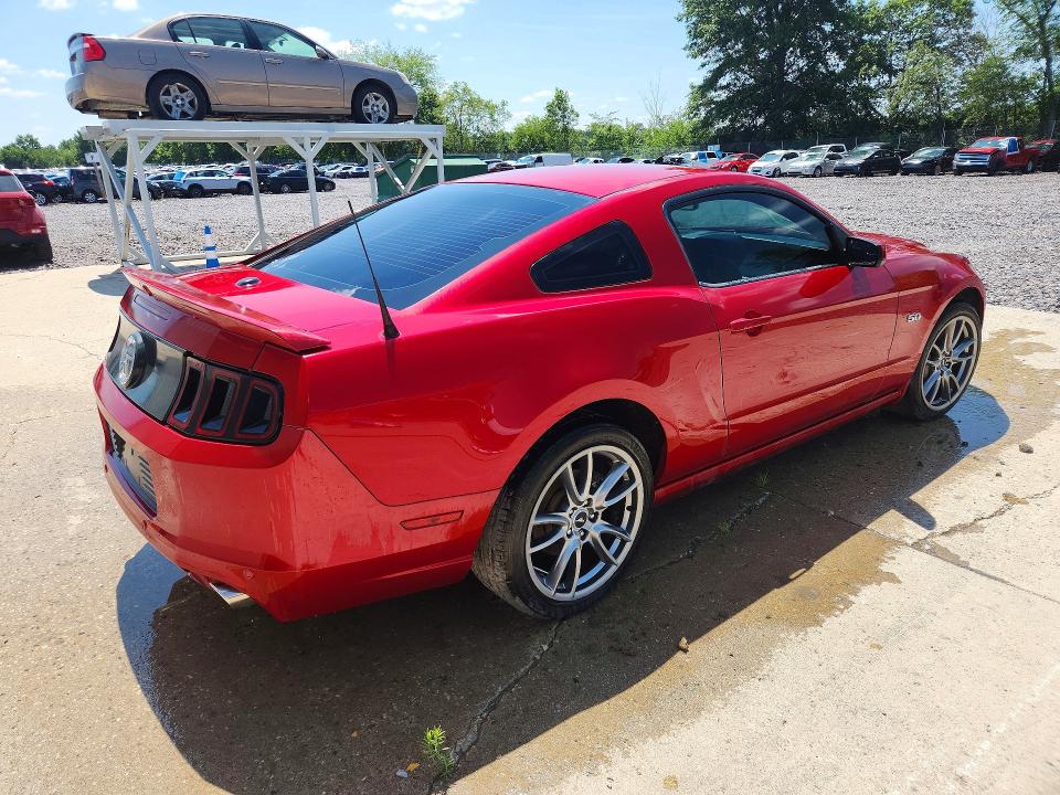 60418446 :رقم المزاد ، 1ZVBP8CF6D5245006 vin ، 2013 Ford Mustang مزاد بيع