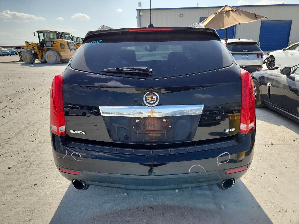 2016 Cadillac Srx მანქანა იყიდება აუქციონზე, vin: 3GYFNBE30GS558423, აუქციონის ნომერი: 61370396