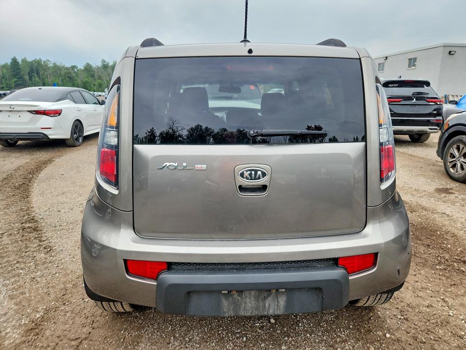 61915656 :رقم المزاد ، KNDJT2A20B7278690 vin ، 2011 Kia Soul مزاد بيع