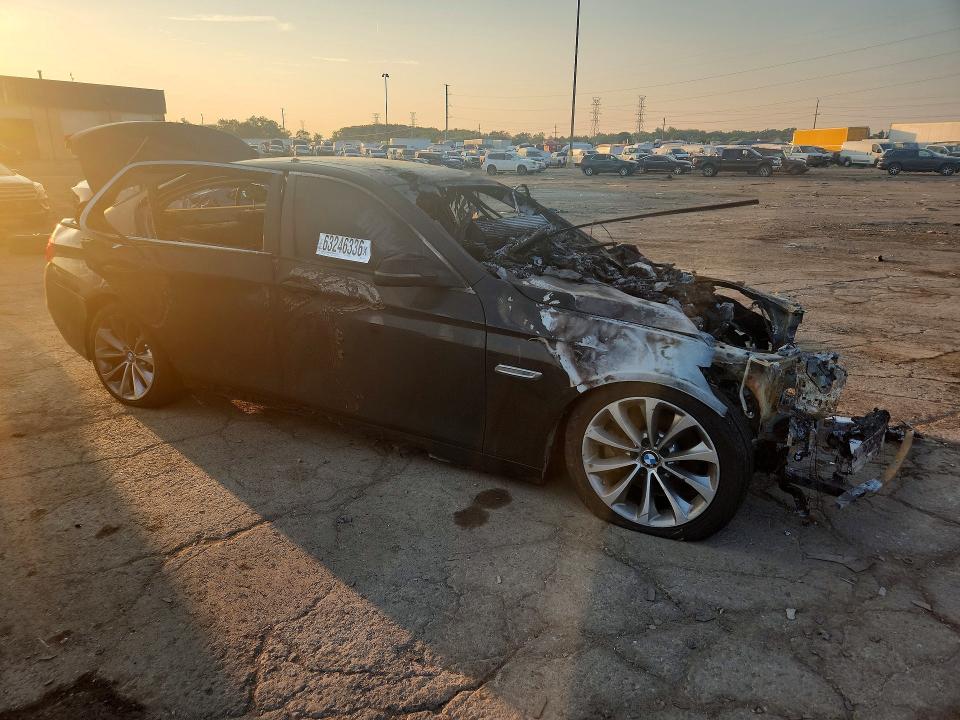 63246336 :رقم المزاد ، WBA5A5C52GG353975 vin ، 2016 Bmw 528 مزاد بيع