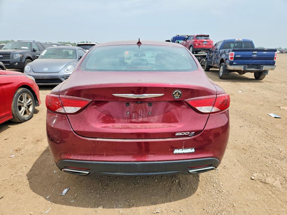 61924496 :رقم المزاد ، 1C3CCCBG7FN643915 vin ، 2015 Chrysler 200 مزاد بيع