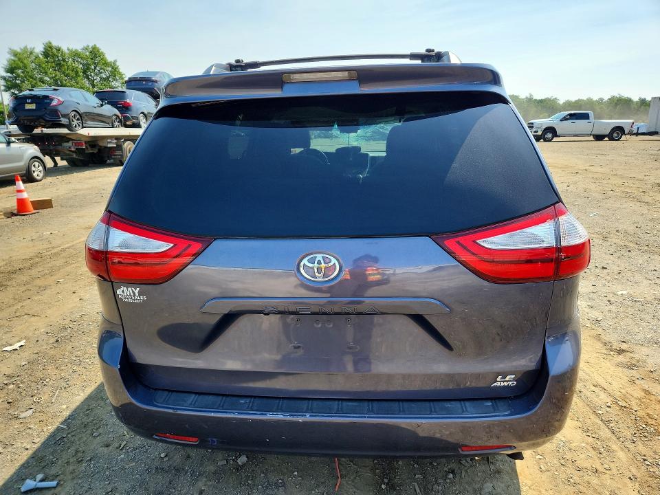 2015 Toyota Sienna მანქანა იყიდება აუქციონზე, vin: 5TDJK3DC3FS123298, აუქციონის ნომერი: 60415116