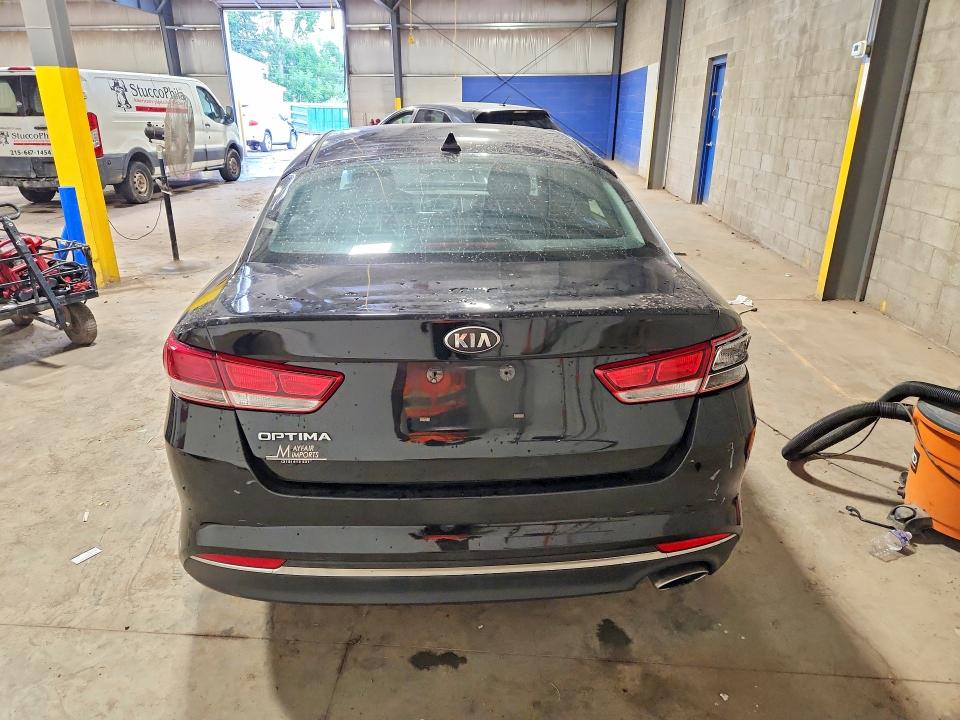 Продажа на аукционе авто 2016 Kia Optima, vin: 5XXGT4L33GG014955, номер лота: 62214936
