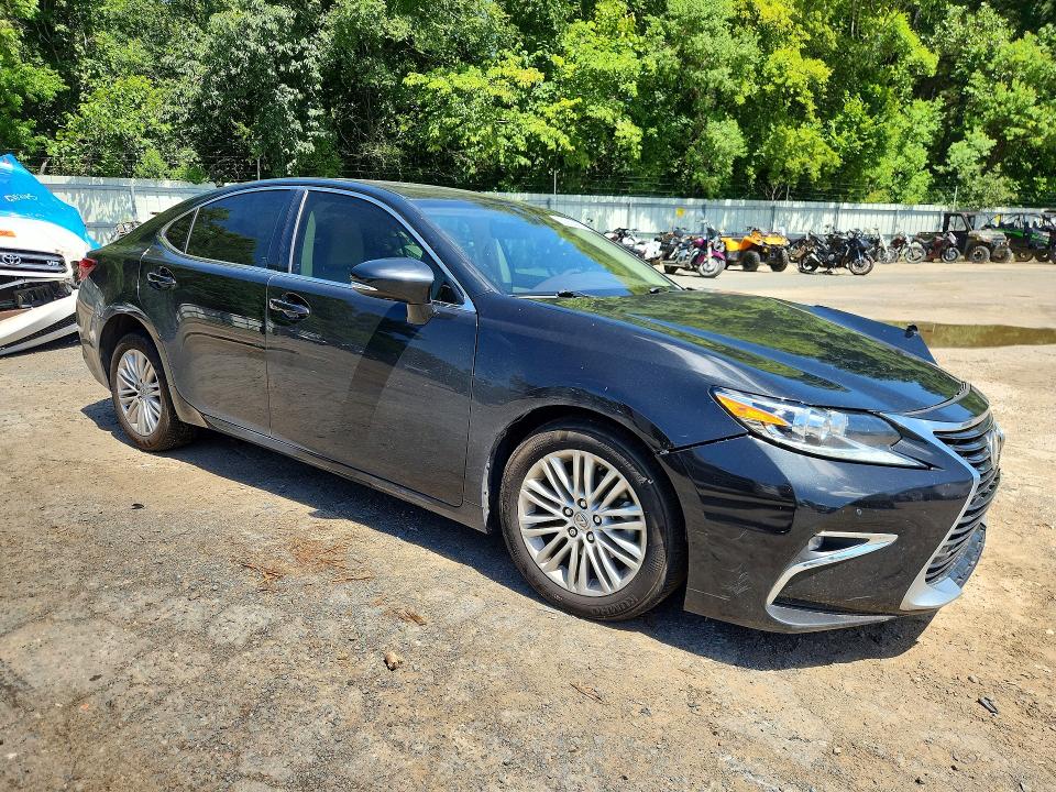 2017 Lexus Es მანქანა იყიდება აუქციონზე, vin: JTHBK1GG2H2251743, აუქციონის ნომერი: 60560446