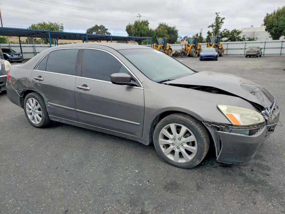 2006 Honda Accord მანქანა იყიდება აუქციონზე, vin: 1HGCM66886A029834, აუქციონის ნომერი: 85983285