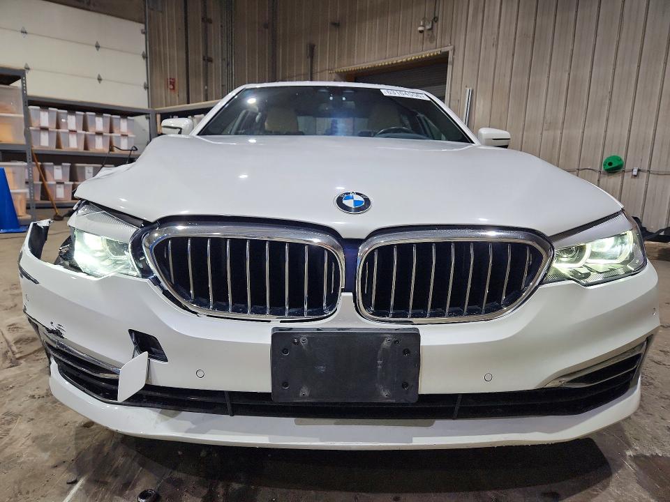 Продаж на аукціоні авто 2020 Bmw 540, vin: WBAJS3C0XLWW82525, номер лоту: 63104556