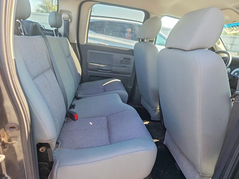 62984346 :رقم المزاد ، 1D7HW38K28S613221 vin ، 2008 Dodge Dakota مزاد بيع