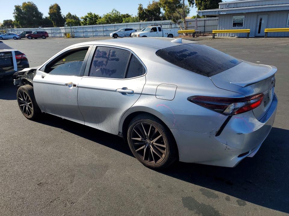2022 Toyota Camry მანქანა იყიდება აუქციონზე, vin: 4T1T11AK8NU696585, აუქციონის ნომერი: 60047696
