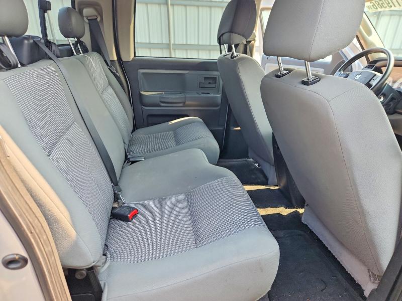 61119586 :رقم المزاد ، 1D7RW3GK3BS596376 vin ، 2011 Dodge Dakota مزاد بيع