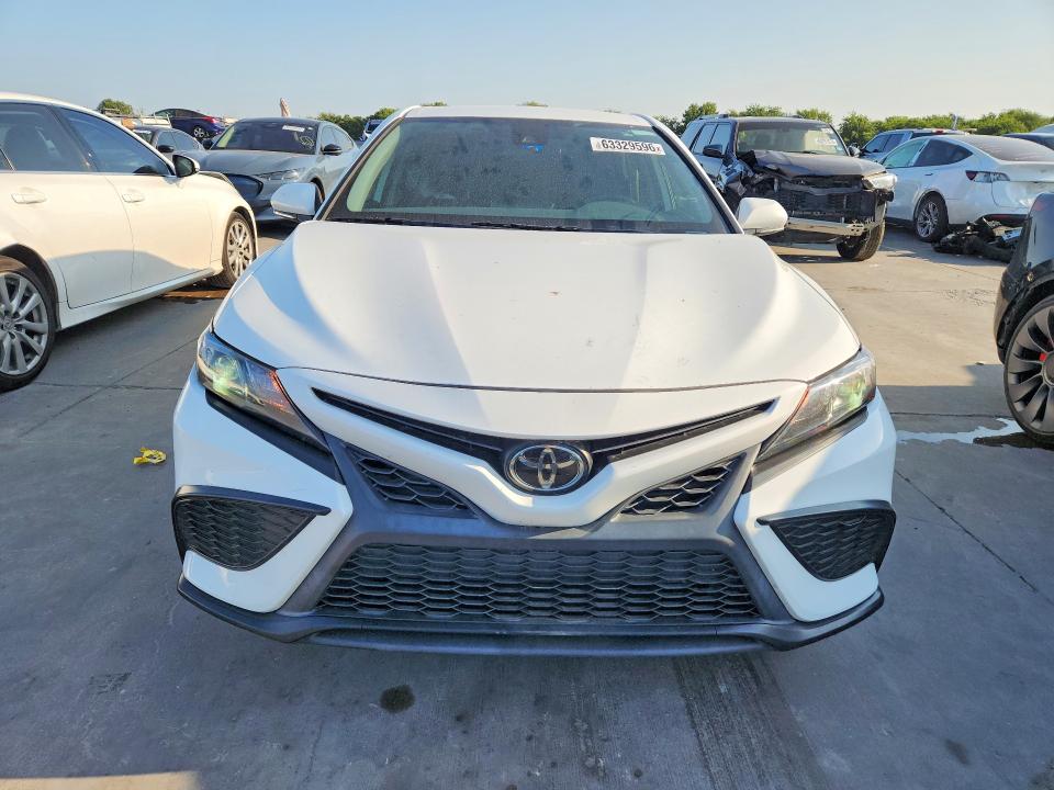 63329596 :رقم المزاد ، 4T1G11AK3PU740366 vin ، 2023 Toyota Camry مزاد بيع