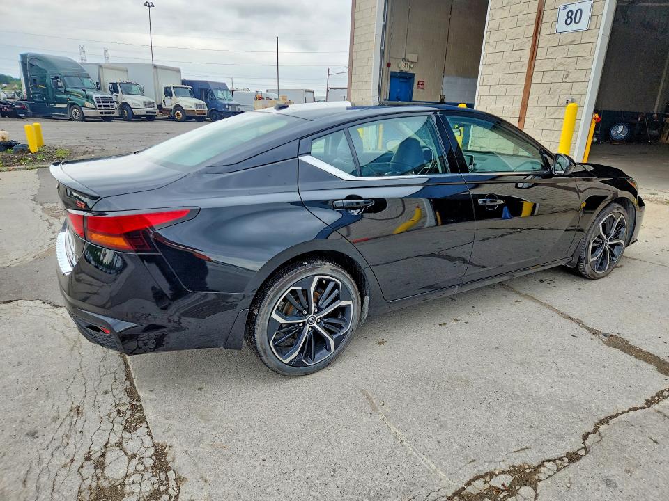 Продажа на аукционе авто 2023 Nissan Altima, vin: 1N4BL4CW2PN361241, номер лота: 59880146