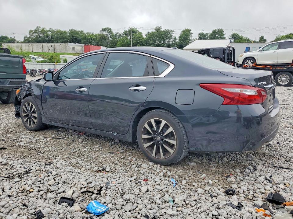 Продажа на аукционе авто 2018 Nissan Altima, vin: 1N4AL3AP9JC232174, номер лота: 60667566
