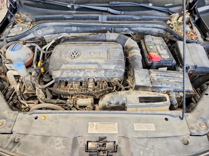 60050646 :رقم المزاد ، 3VWD17AJ0EM437335 vin ، 2014 Volkswagen Jetta مزاد بيع