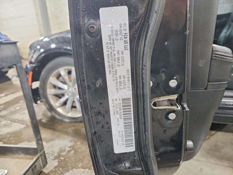 60050386 :رقم المزاد ، 2C3CCARG7JH226760 vin ، 2018 Chrysler 300 مزاد بيع