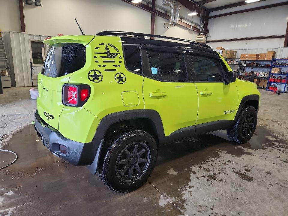 Продаж на аукціоні авто 2017 Jeep Renegade, vin: ZACCJBCB7HPF52622, номер лоту: 62020346