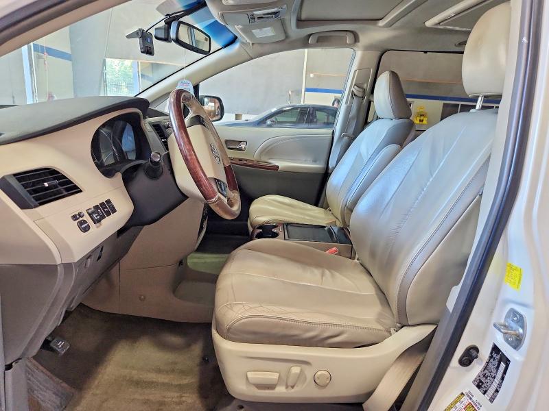 Продажа на аукционе авто 2011 Toyota Sienna, vin: 5TDYK3DC7BS112829, номер лота: 59777646