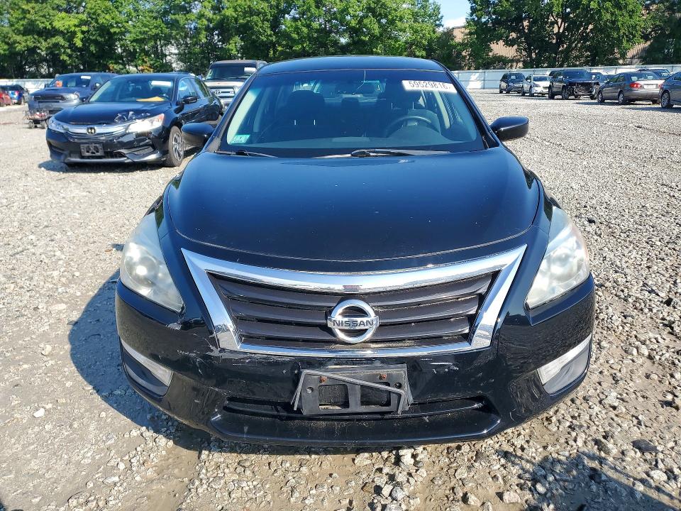 2015 Nissan Altima მანქანა იყიდება აუქციონზე, vin: 1N4AL3AP7FC158048, აუქციონის ნომერი: 59529816