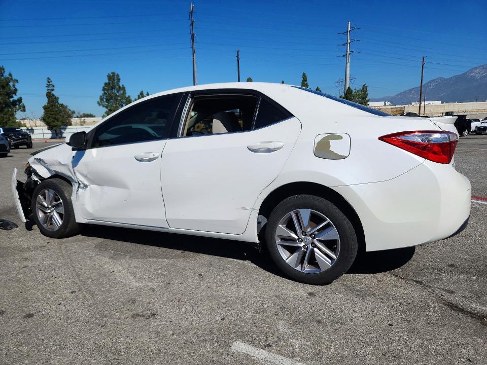 59725286 :رقم المزاد ، 5YFBPRHE8FP183543 vin ، 2015 Toyota Corolla مزاد بيع
