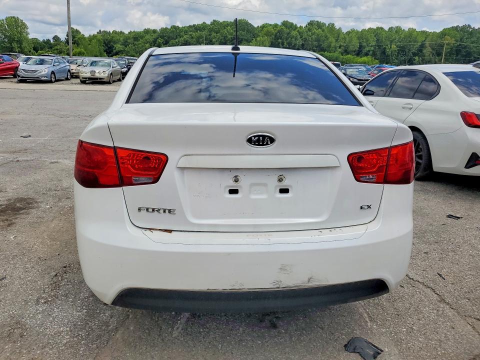 60562846 :رقم المزاد ، KNAFU4A21C5510089 vin ، 2012 Kia Forte مزاد بيع