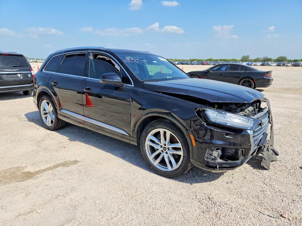 2018 Audi Q7 მანქანა იყიდება აუქციონზე, vin: WA1VAAF7XJD055153, აუქციონის ნომერი: 59404016