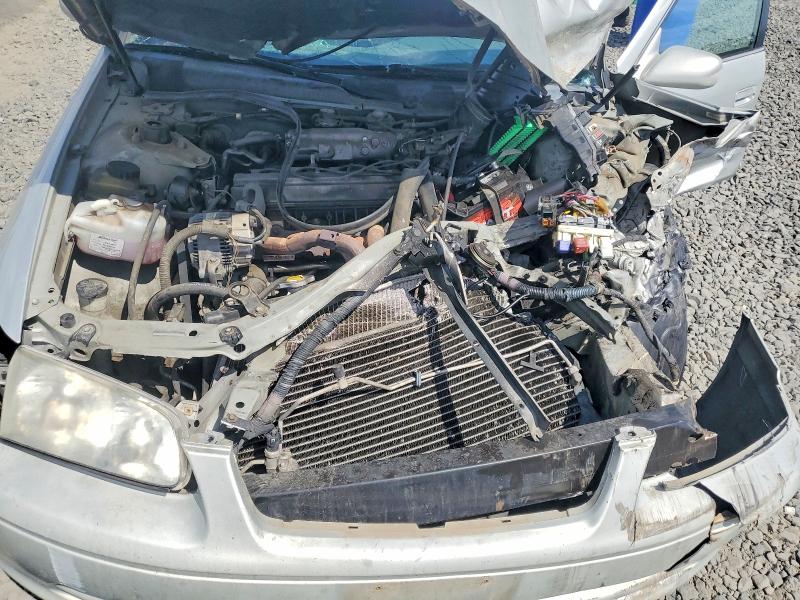 61540836 :رقم المزاد ، 4T1BG22K41U041185 vin ، 2001 Toyota Camry مزاد بيع