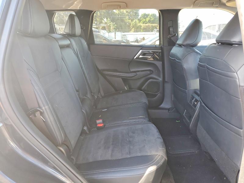 2024 Mitsubishi Outlander მანქანა იყიდება აუქციონზე, vin: JA4T5VA94RZ059614, აუქციონის ნომერი: 62766326