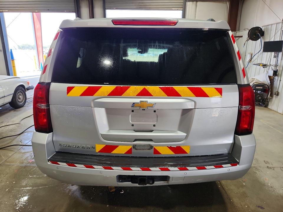 2020 Chevrolet Suburban მანქანა იყიდება აუქციონზე, vin: 1GNSKHKC0LR240889, აუქციონის ნომერი: 62939426
