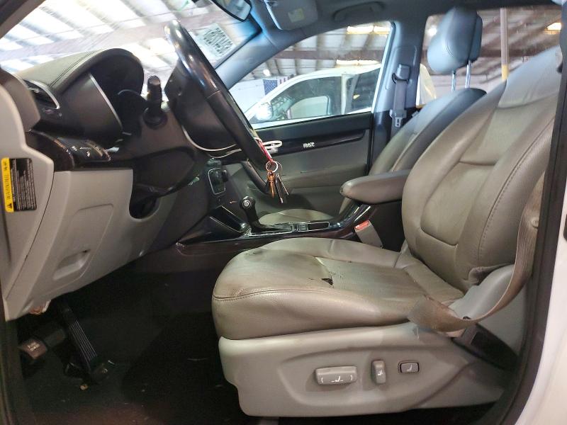 2014 Kia Sorento მანქანა იყიდება აუქციონზე, vin: 5XYKW4A72EG529302, აუქციონის ნომერი: 62447236