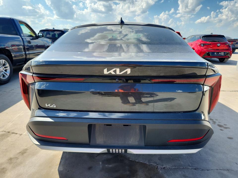 2025 Kia K4 მანქანა იყიდება აუქციონზე, vin: 3KPFT4DE1SE015714, აუქციონის ნომერი: 59876496