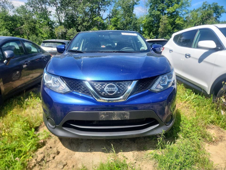 61584206 :رقم المزاد ، JN1BJ1CRXJW266391 vin ، 2018 Nissan Rogue Sport مزاد بيع