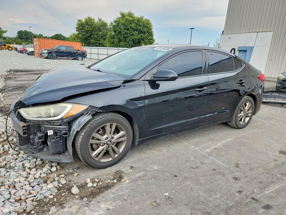 63155436 :رقم المزاد ، 5NPD84LF4JH282360 vin ، 2018 Hyundai Elantra مزاد بيع