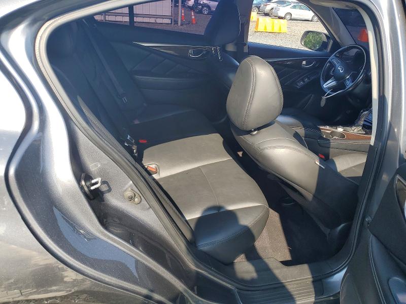 60305826 :رقم المزاد ، JN1EV7AR2JM431465 vin ، 2018 Infiniti Q50 مزاد بيع