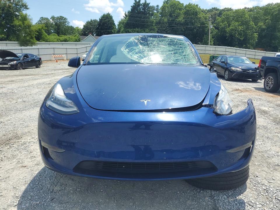 60120776 :رقم المزاد ، 5YJYGDEE0MF203231 vin ، 2021 Tesla Model Y مزاد بيع