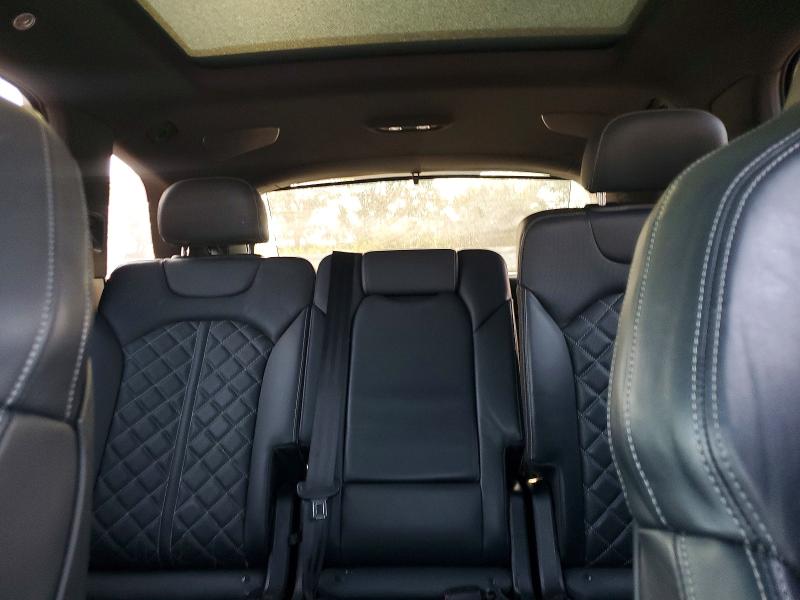 Продаж на аукціоні авто 2020 Audi Sq7, vin: WA1VWAF75LD013252, номер лоту: 60045716