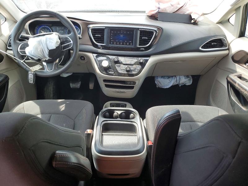 58763756 :رقم المزاد ، 2C4RC1FG4JR125972 vin ، 2018 Chrysler Pacifica مزاد بيع