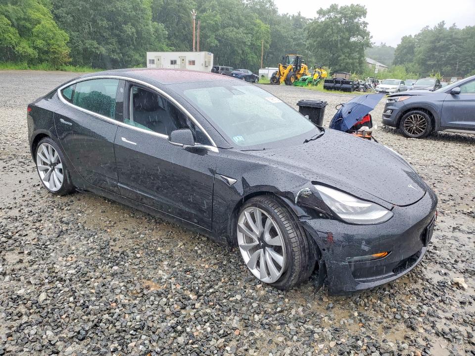 2018 Tesla Model 3 მანქანა იყიდება აუქციონზე, vin: 5YJ3E1EBXJF067304, აუქციონის ნომერი: 59951326