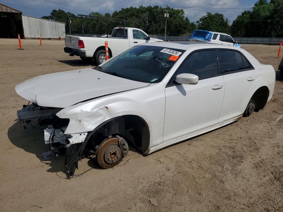 Aukcja sprzedaży 2016 Chrysler 300, vin: 2C3CCABTXGH234111, numer aukcji: 61763626