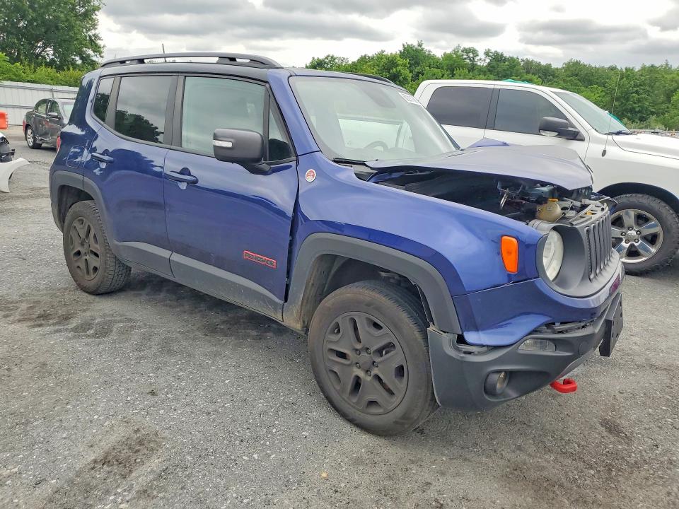 Продажа на аукционе авто 2018 Jeep Renegade, vin: ZACCJBCB4JPH13739, номер лота: 60211066