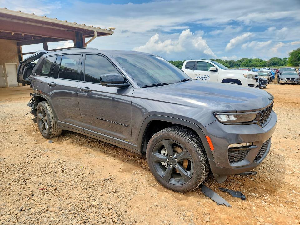 61599536 :رقم المزاد ، 1C4RJGBG9R8514807 vin ، 2024 Jeep Grand Cherokee مزاد بيع