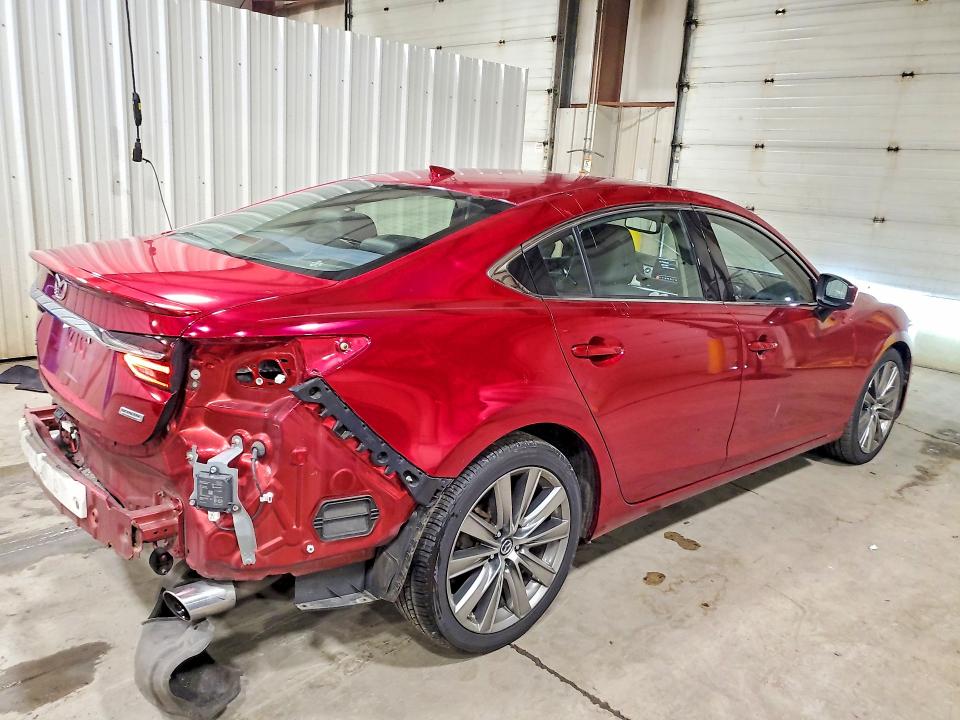 Продаж на аукціоні авто 2018 Mazda 6, vin: JM1GL1WY7J1334997, номер лоту: 63298306