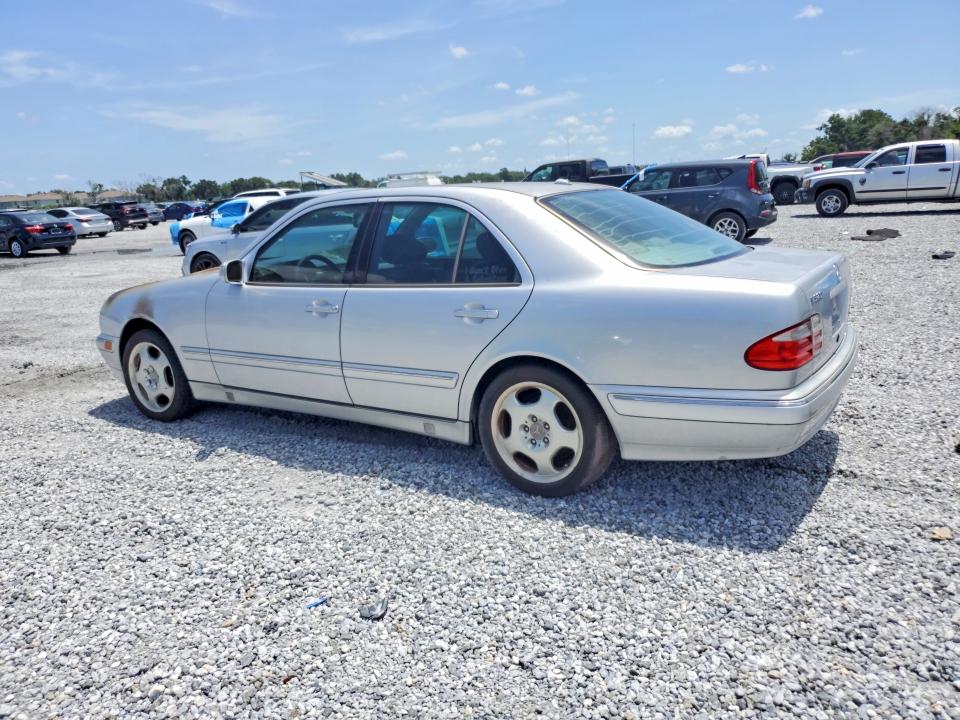 Auction sale of the 2000 Mercedes-benz E, vin: WDBJF65J4YB083793, lot number: 62301846