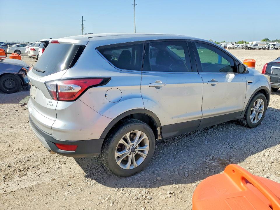 Продажа на аукционе авто 2017 Ford Escape, vin: 1FMCU0G95HUE34632, номер лота: 62155796